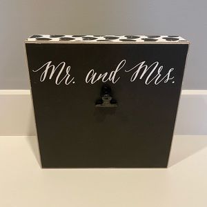 Mr. & Mrs. Clipboard NEW